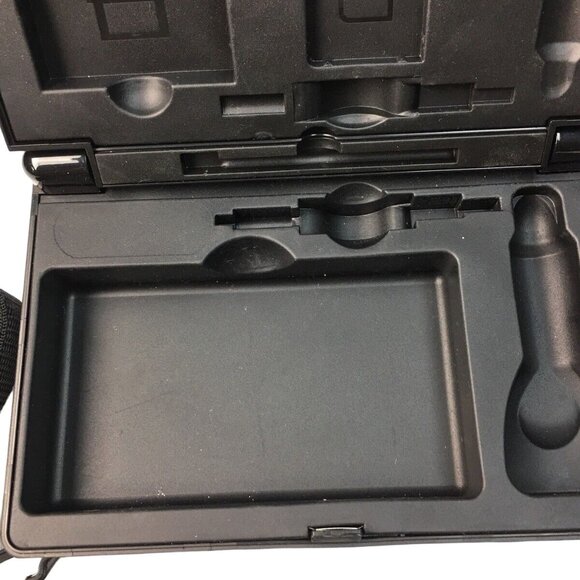 5 Pc Nintendo DS Case Clam Shell Black Plus Nancy Drew DS Game Kit u - Picture 6 of 6